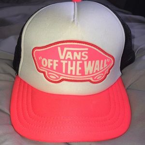 Vans women’s neon pink trucker hat